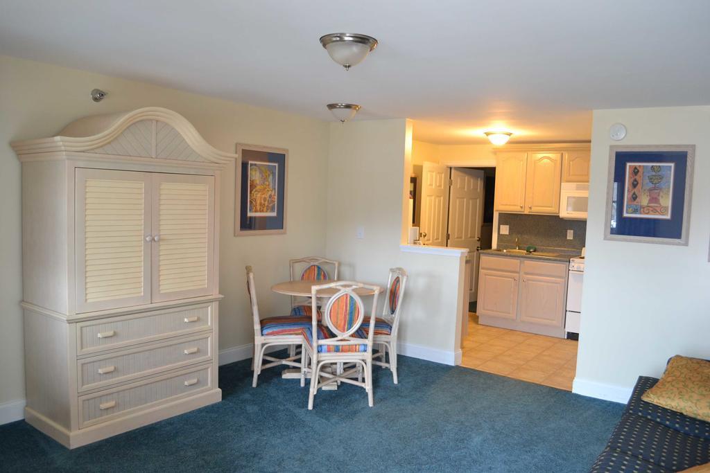 Seafarer Condominium Resort オガンクィット 部屋 写真